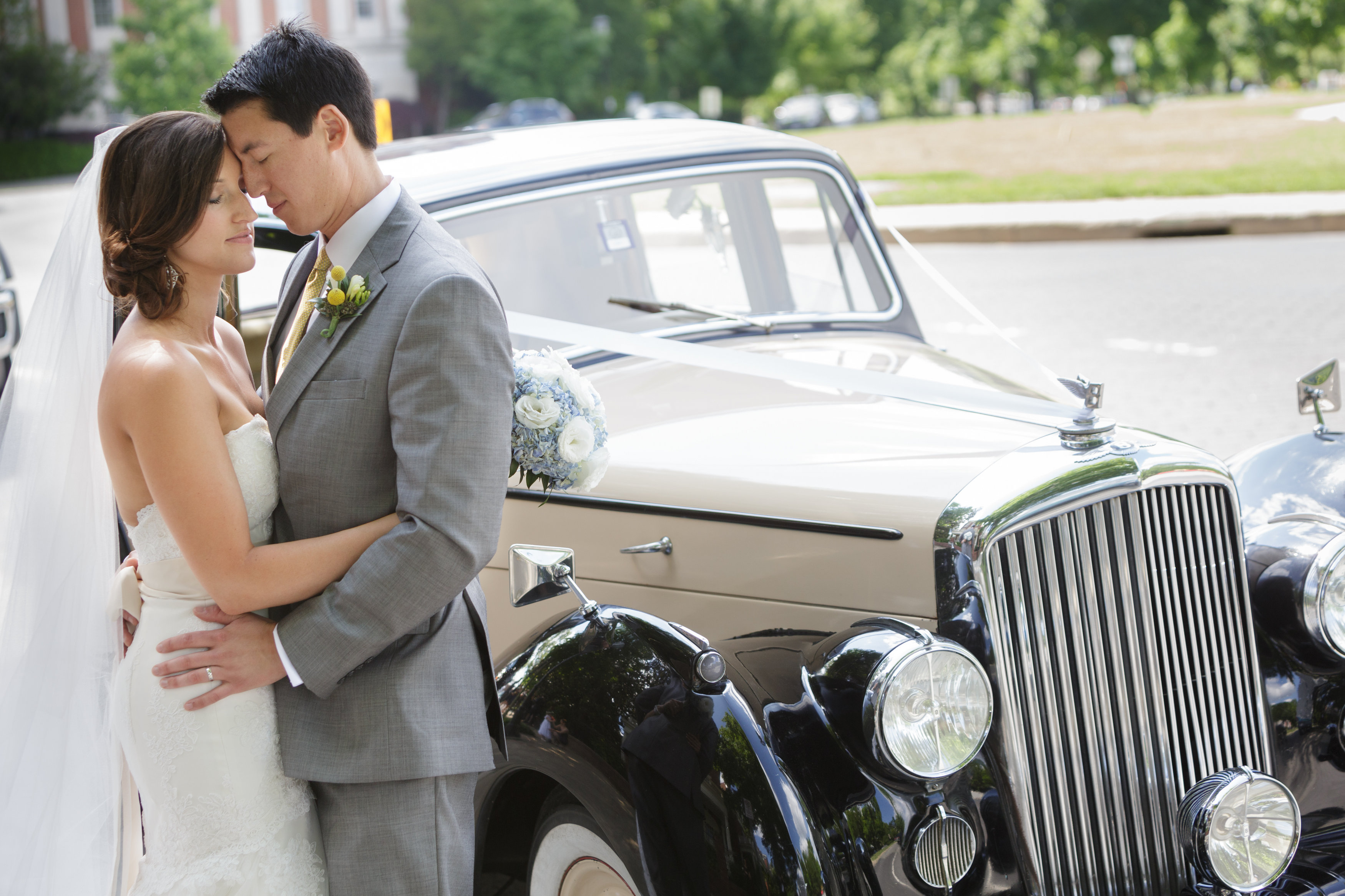 Congratulations to Ryan & Jessica! Loving the vintage Bentley!
